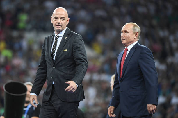 下的空缺 下的空缺