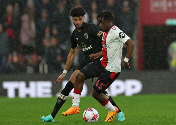 上不遑多让 上不遑多让